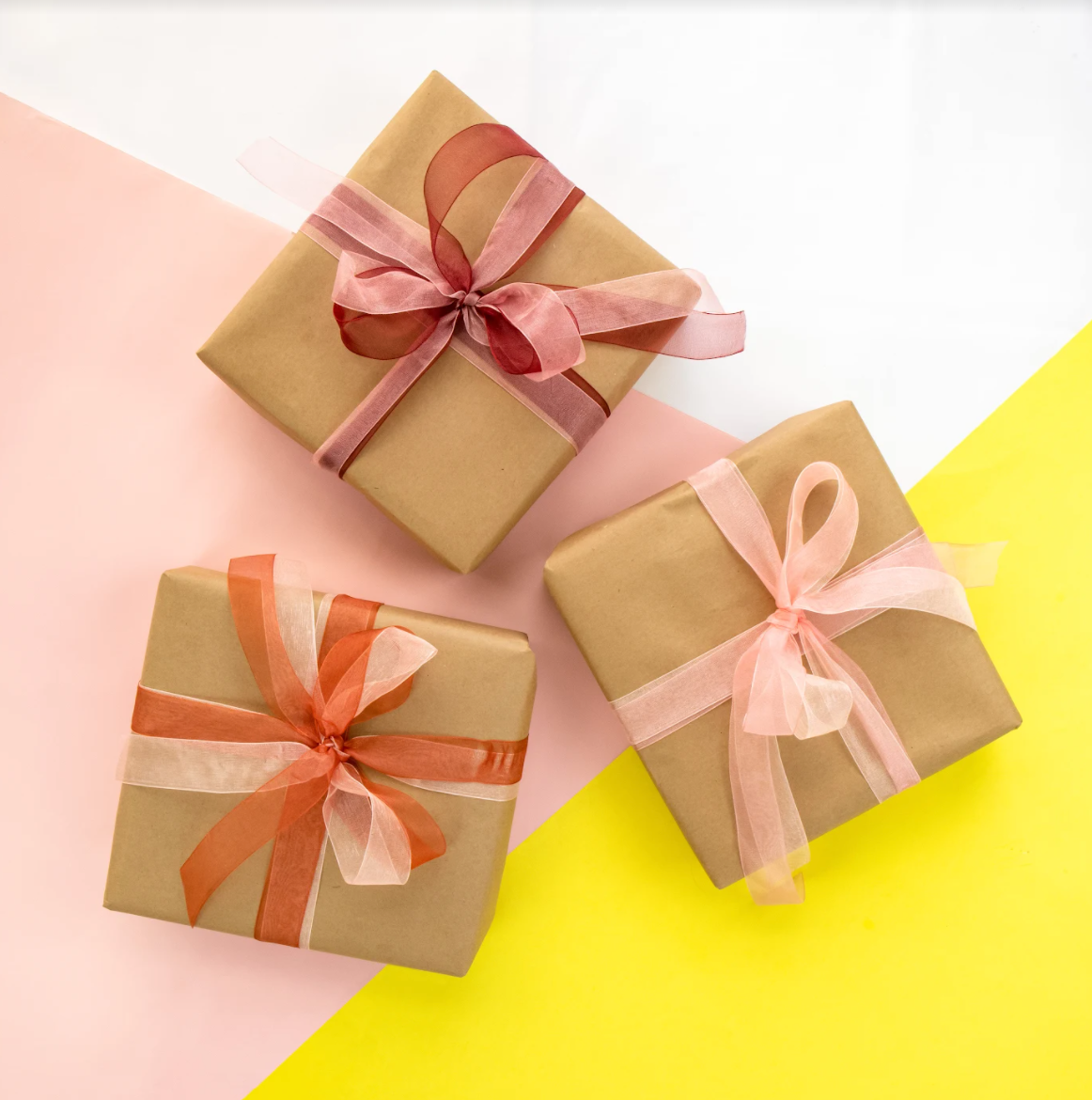 GIFT WRAP - ELEGANT PINK